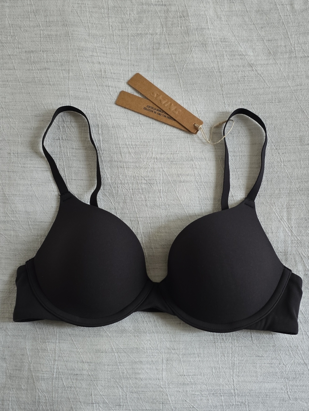 SKIMS Fits Everybody T-shirt Bra Size:32B Onyx